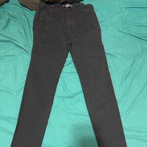 Hollister Slim Fit Black Chino Pants – Women’s 30” Waist